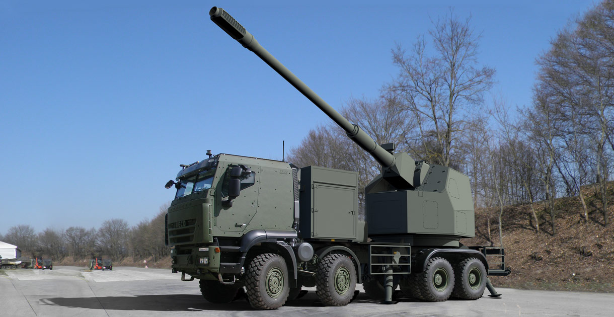 Boxer RCH 155 demonstrates MRSI and fire-on-the-move capabilities ...